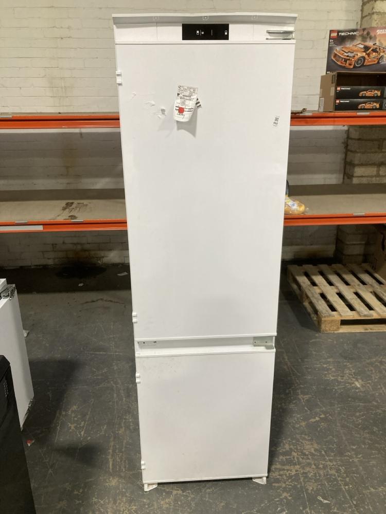 Lot 882  
            Chesterfield SR39 - Collection or Optional Delivery Available 

                
KENWOOD FULLY INTEGRATED FRIDGE FREEZER IN WHITE MODEL: KIFF7022 ORIGINAL RRP- £3...