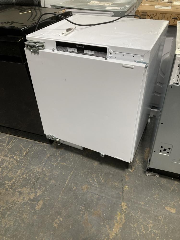 Lot 910  
            Chesterfield SR39 - Collection or Optional Delivery Available 

                
KENWOOD FULLY INTEGRATED REFRIGERATOR IN WHITE MODEL: KIR60W25 ORIGINAL RRP- £249...
