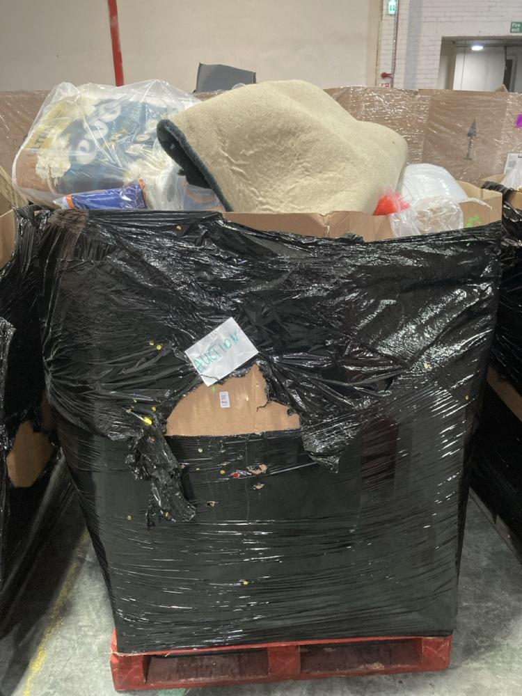 Lot 966  
            Chesterfield SR39 - Collection or Optional Delivery Available 

                
PALLET OF ASSORTED ITEMS TO INCLUDE EVO 3PLY TOILET TISSUE (LOCATION: SR41) (KERB...