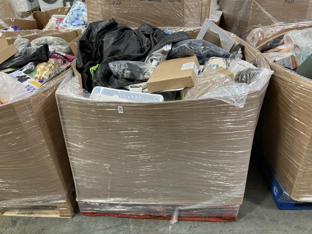 Lot 1009  
            Chesterfield SR38 - Collection or Optional Delivery Available 

                
PALLET OF ASSORTED ITEMS TO INCLUDE DISH DRAINER WITH TRAY (LOCATION: SR37)