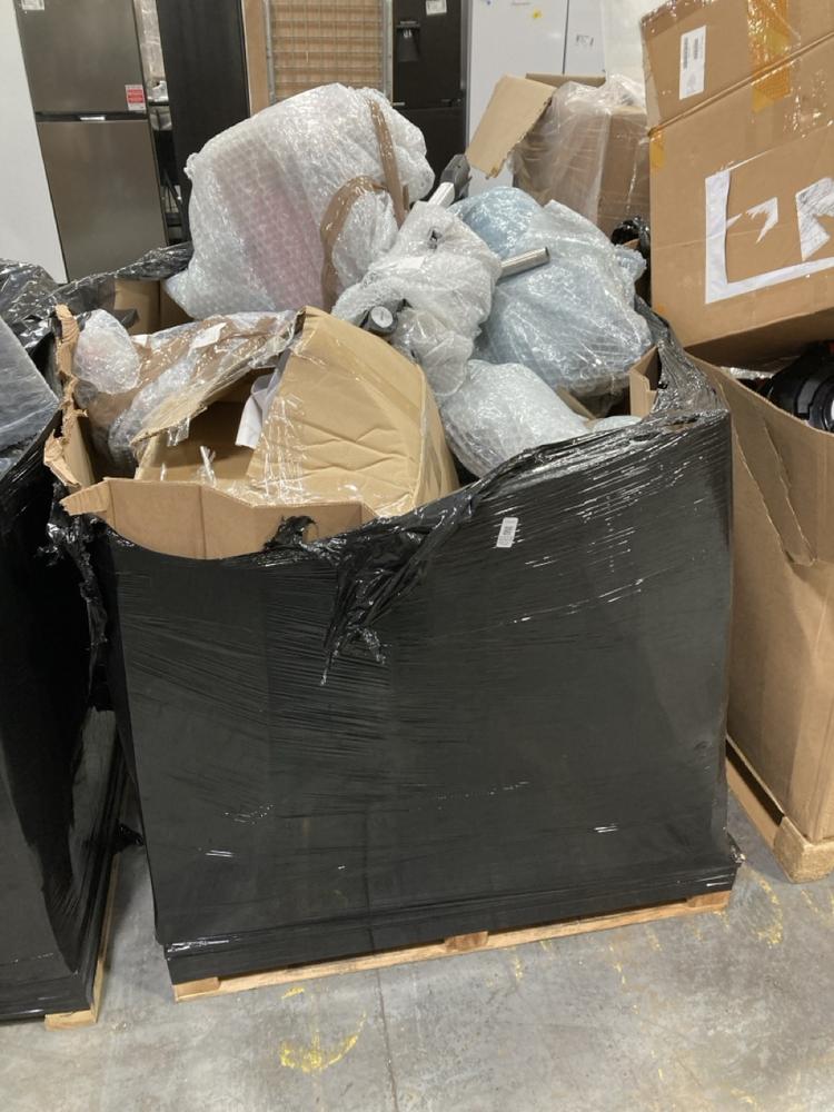 Lot 1023  
            Chesterfield SR38 - Collection or Optional Delivery Available 

                
PALLET OF ASSORTED ITEMS TO INCLUDE VAX MACH AIR VACUUM (LOCATION: SR37)