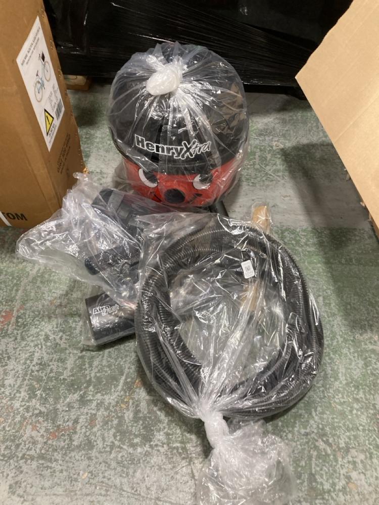 Lot 1048  
            Chesterfield SR38 - Collection or Optional Delivery Available 

                
HENRY-XTRA HOOVER IN RED (LOCATION: SR37)