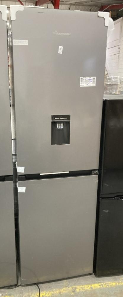 Lot 1073  
            Chesterfield SR38 - Collection or Optional Delivery Available 

                
FRIDGEMASTER FREESTANDING 256L FRIDGE FREEZER IN SILVER - MODEL NO. MC55251DES - ...