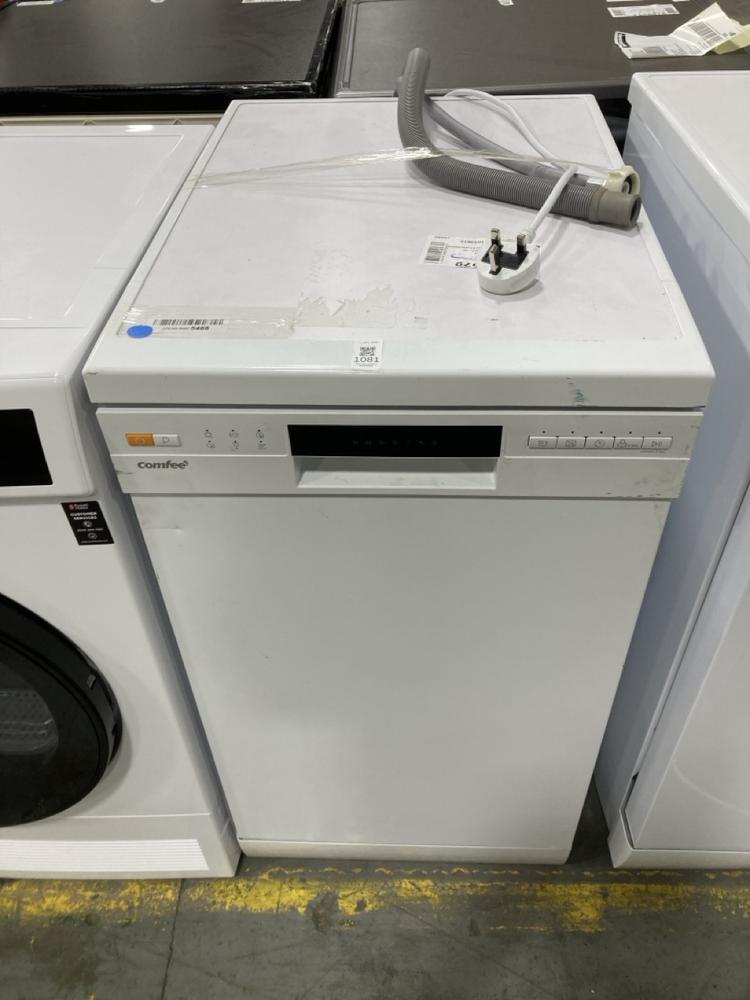 Lot 1081  
            Chesterfield SR38 - Collection or Optional Delivery Available 

                
COMFEE FREESTANDING DISHWASHER IN WHITE - MODEL NO. CDWE1034BWF-UK - ORIGINAL RRP...