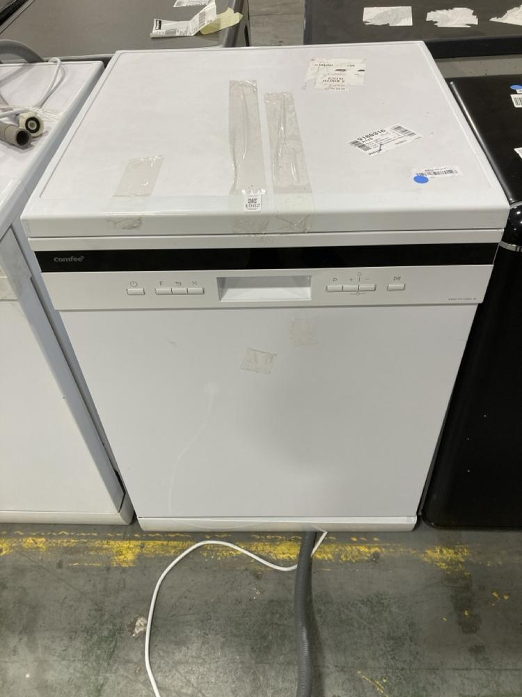 Lot 1082  
            Chesterfield SR38 - Collection or Optional Delivery Available 

                
COMFEE FREESTANDING DISHWASHER IN WHITE - MODEL NO. KWH-FD1435E-W - ORIGINAL RRP ...