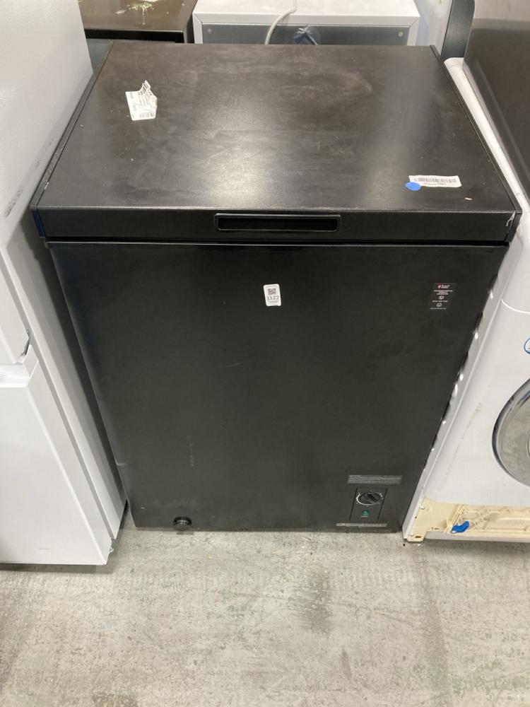 Lot 1122  
            Chesterfield SR38 - Collection or Optional Delivery Available 

                
RUSSELL HOBBS CHEST FREEZER IN BLACK - MODEL NO. RH142CF0E1B - ORIGINAL RRP £209 ...