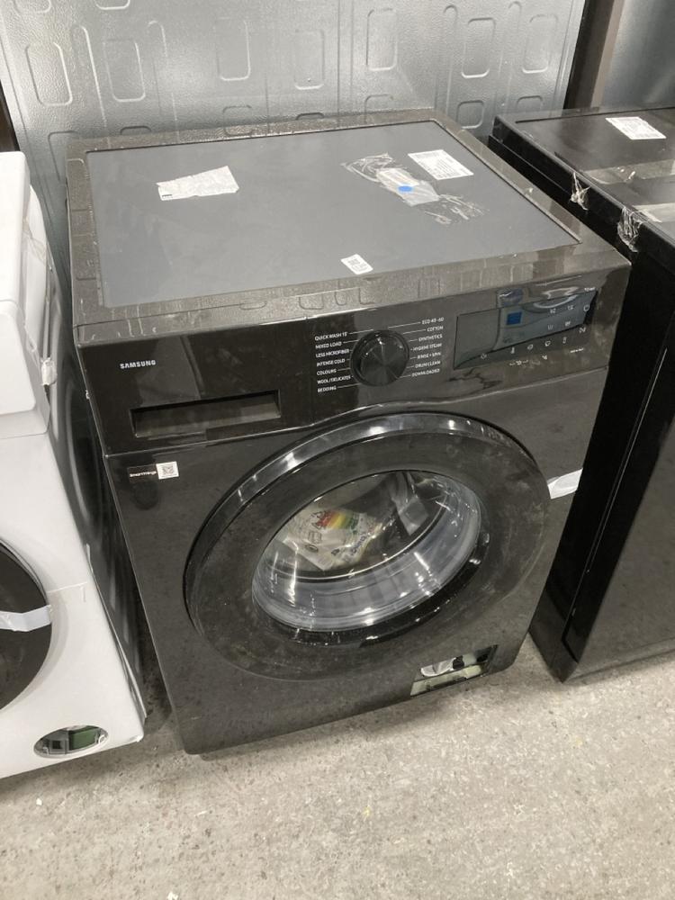 Lot 1136  
            Chesterfield SR38 - Collection or Optional Delivery Available 

                
SAMSUNG SERIES 5 ECO BUBBLE 8KG WASHING MACHINE IN BLACK - MODEL NO. WW80CGC04DAB...
