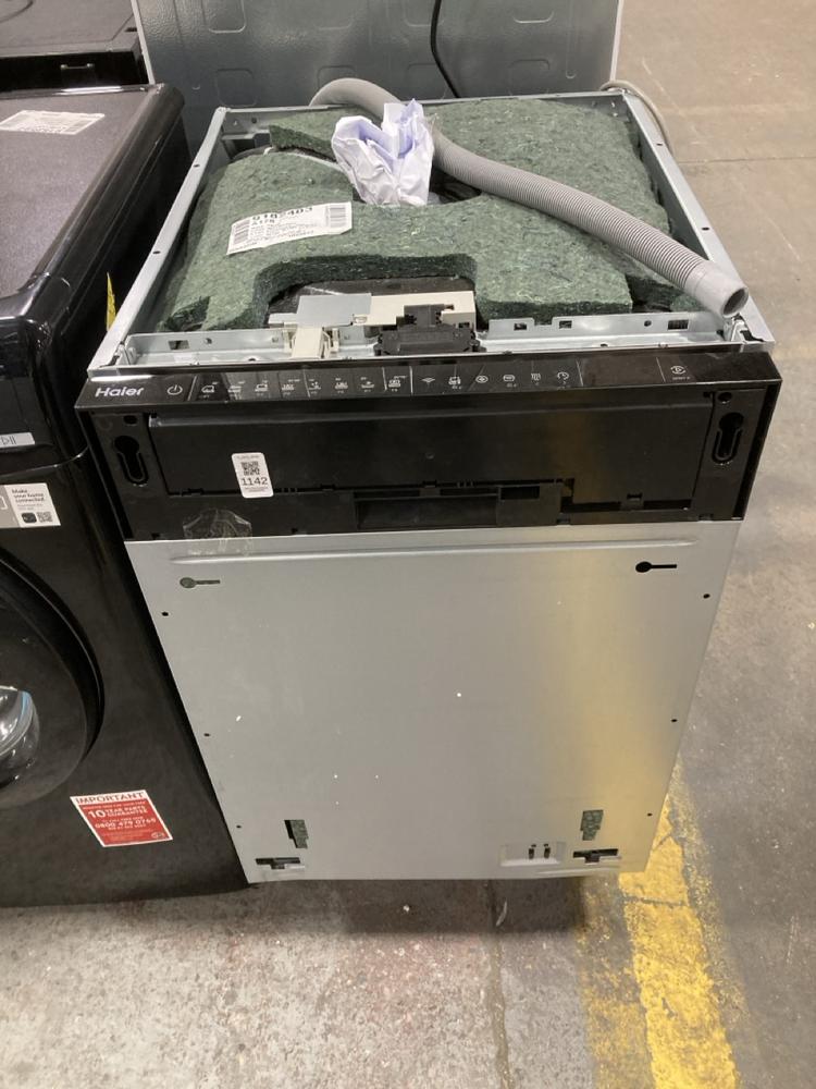 Lot 1142  
            Chesterfield SR38 - Collection or Optional Delivery Available 

                
HAIER SLIMLINE INTEGRATED DISHWASHER - MODEL NO. XI1C3T2FB-80 - ORIGINAL RRP £280...