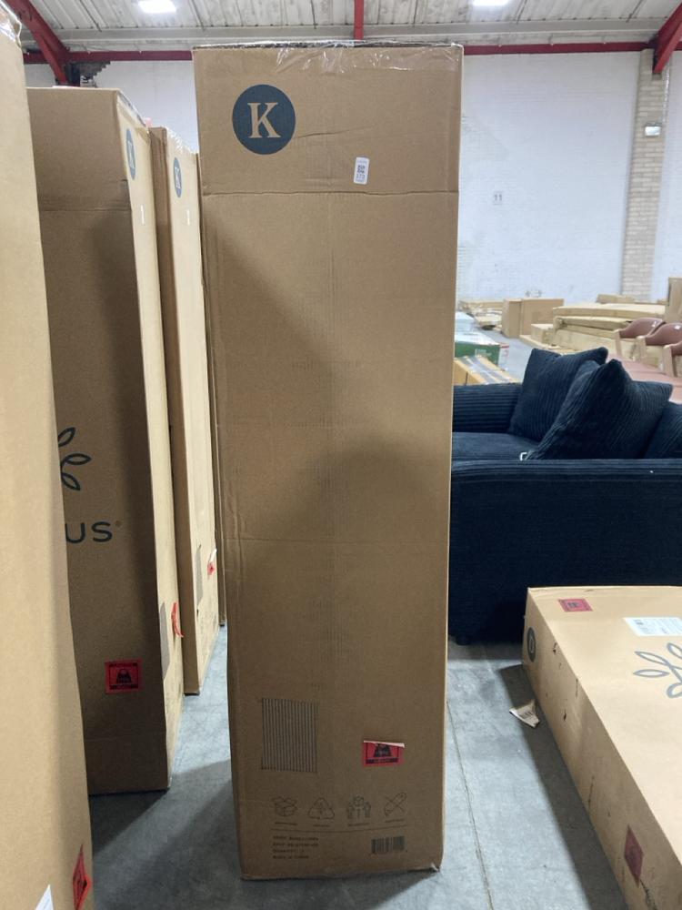 Lot 173  
            Chesterfield SR38 - Collection or Optional Delivery Available 

                
ZINUS MEMORY FOAM MATTRESS SIZE KING 150 X 200 X 25 CM IN WHITE - MODEL NO. AK-BT...