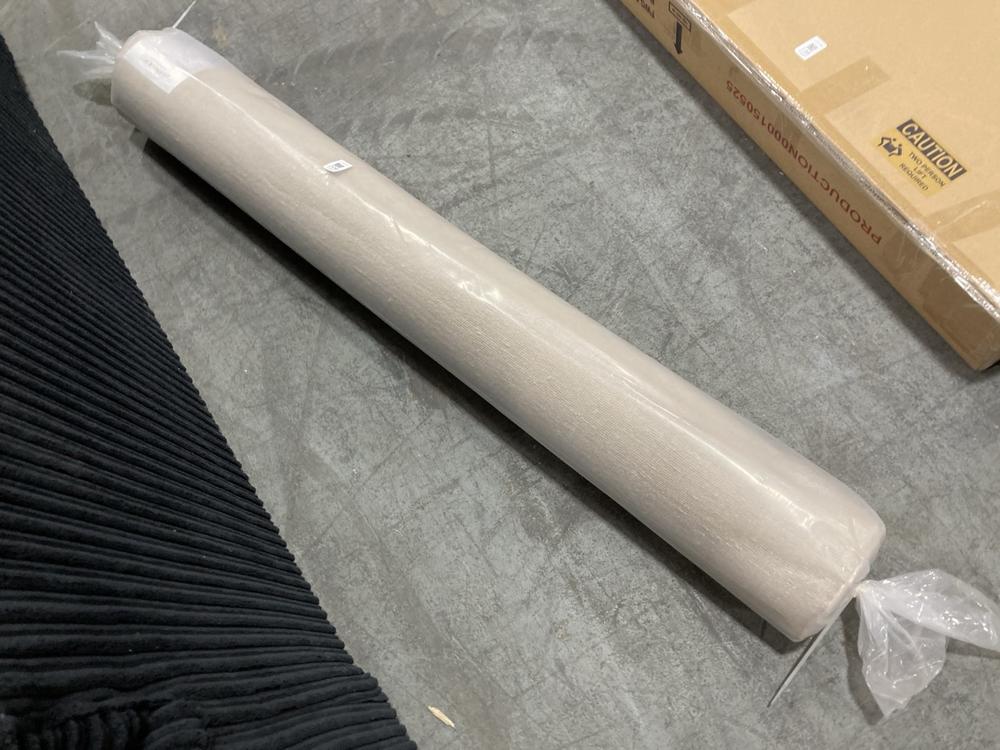 Lot 206  
            Chesterfield SR38 - Collection or Optional Delivery Available 

                
JOHN LEWIS HAND MADE LOOP & RIB WOOL RUG 120 X 180 CM IN PUTTY - ORIGINAL RRP £20...