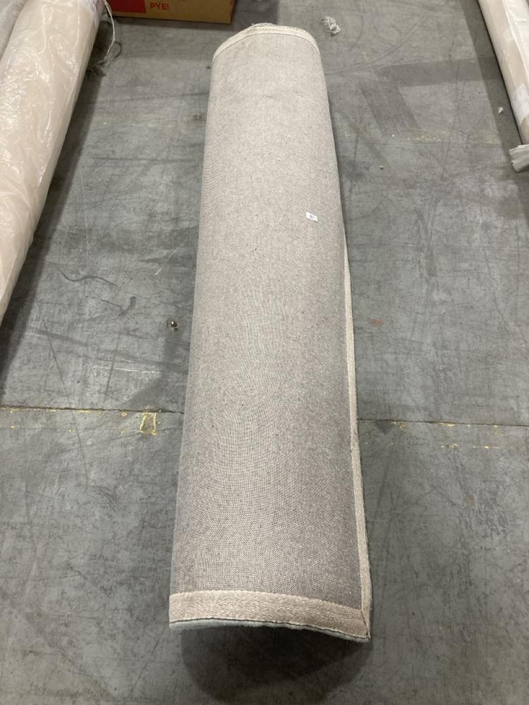 Lot 220  
            Chesterfield SR38 - Collection or Optional Delivery Available 

                
LARGE RUG IN SEAFOAM GREEN (LOCATION: SR38 B11)