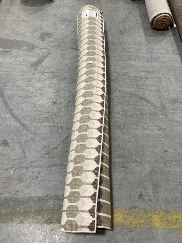 Lot 254  
            Chesterfield SR38 - Collection or Optional Delivery Available 

                
JOHN LEWIS WOOL MIX HIVE RUG 200 X 300 CM IN MULTI - ORIGINAL RRP £550 (LOCATION:...