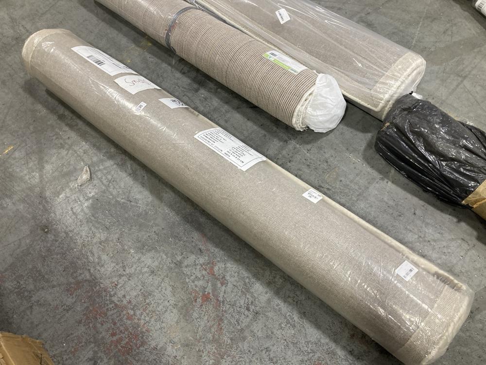 Lot 319  
            Chesterfield SR38 - Collection or Optional Delivery Available 

                
LA REDOUTE TYBAO 92% WOOL RUG 160 X 230 CM IN ECRU / BROWN - ORIGINAL RRP £220 (L...