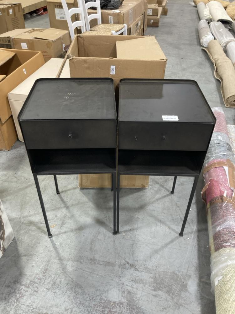 Lot 324  
            Chesterfield SR38 - Collection or Optional Delivery Available 

                
2 X LA REDOUTE AM.PM YAZDAN STEEL BEDSIDE TABLE GUN METAL - ORIGINAL RRP £420 (LO...
