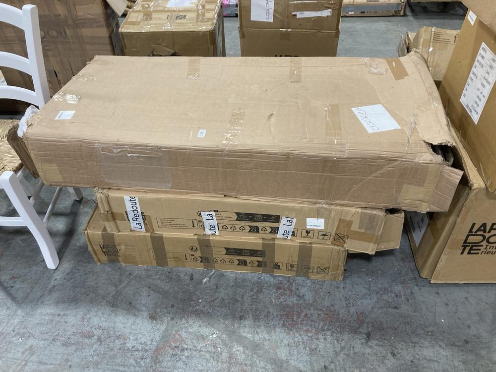 Lot 328  
            Chesterfield SR38 - Collection or Optional Delivery Available 

                
3 X ASSORTED DESKS TO INCLUDE LA REDOUTE 1 DRAWER JIMI DESK IN GREEN - ORIGINAL R...