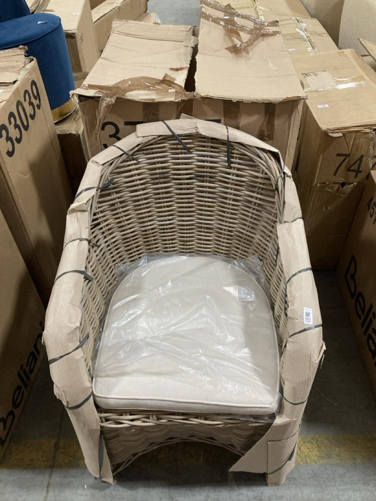 Lot 402  
            Chesterfield SR38 - Collection or Optional Delivery Available 

                
BELIANI GARDEN ARMCHAIR SUSUA II RATTAN NATURAL - ITEM NO. 37135 - ORIGINAL RRP £...