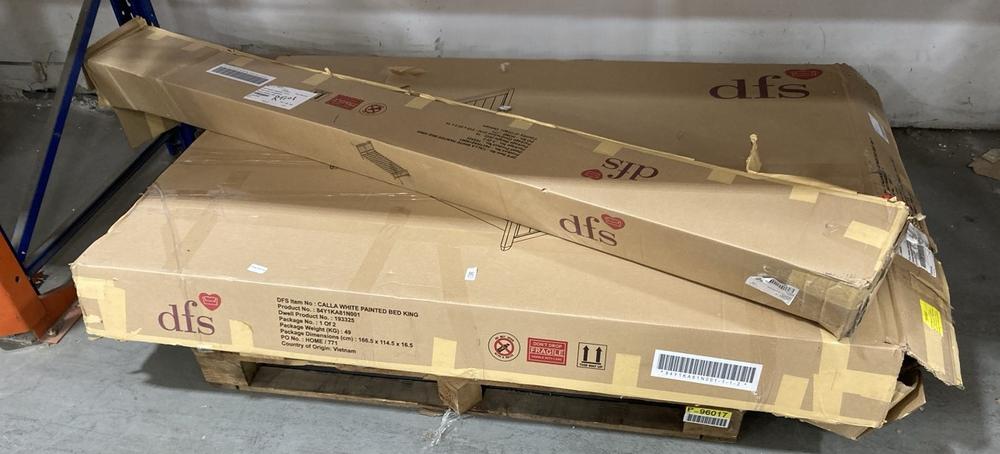 Lot 493  
            Chesterfield SR38 - Collection or Optional Delivery Available 

                
DFS KING SIZE BED IN WHITE (LOCATION: SR38 B5) (BBK316NZOW1)