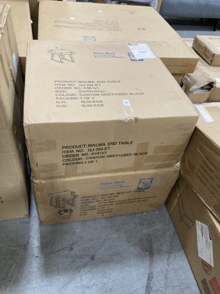 Lot 534  
            Chesterfield SR38 - Collection or Optional Delivery Available 

                
DFS END TABLE IN CANYON GREY / USED BLACK TO INCLUDE DFS NEST OF TABLES IN CANYON...