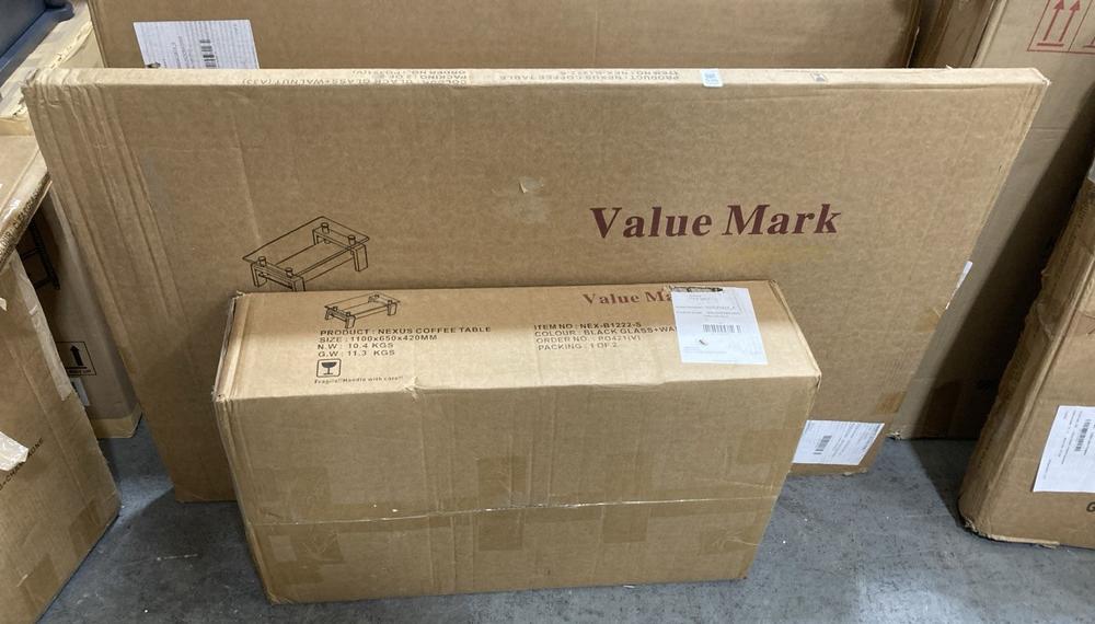 Lot 536  
            Chesterfield SR38 - Collection 

                
DFS COFFEE TABLE IN BLACK GLASS / WALNUT (COLLECTION ONLY) (LOCATION: SR38 B4)