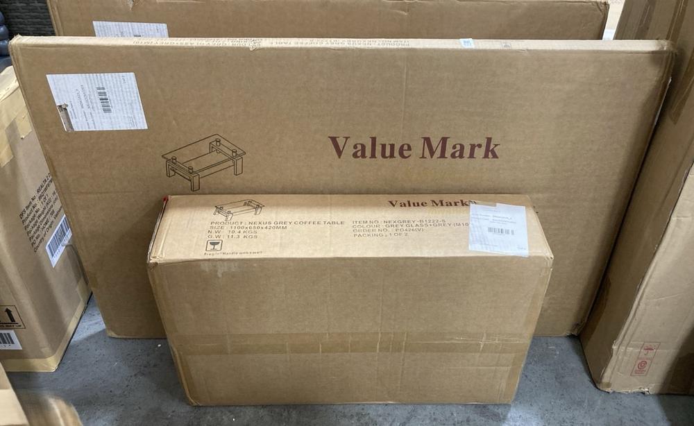 Lot 537  
            Chesterfield SR38 - Collection 

                
DFS COFFEE TABLE IN GREY GLASS / GREY (COLLECTION ONLY) (LOCATION: SR38 B4)