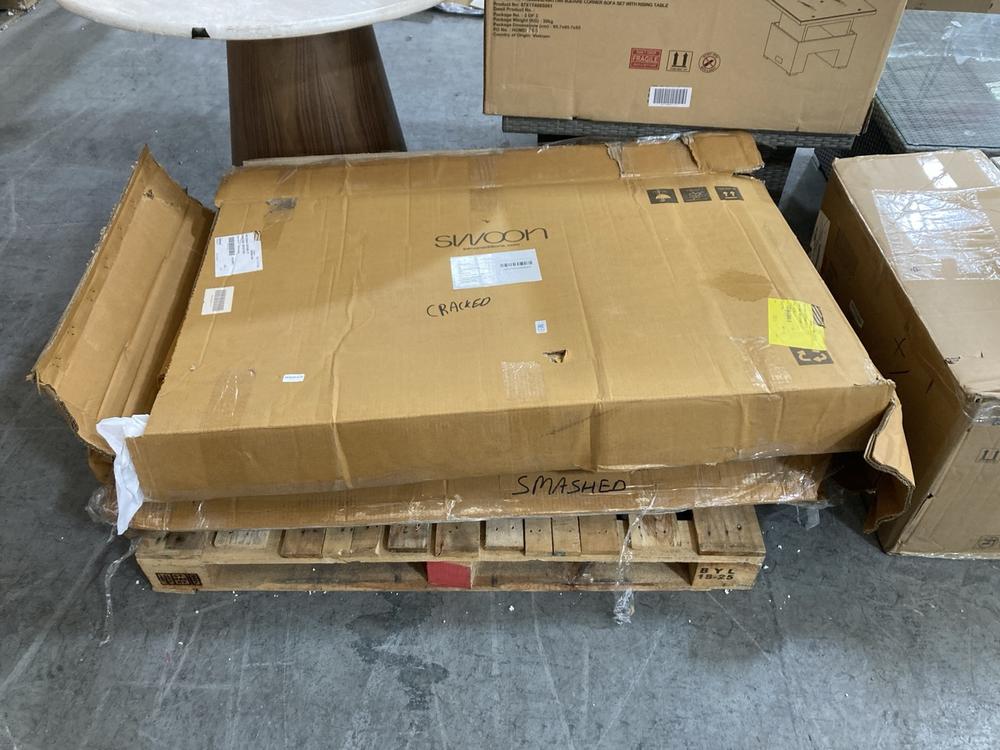 Lot 542  
            Chesterfield SR38 - Collection 

                
DFS COFFEE TABLE KIT IN BLACK / WHITE MARBLE EFFECT (COLLECTION ONLY) (LOCATION: ...