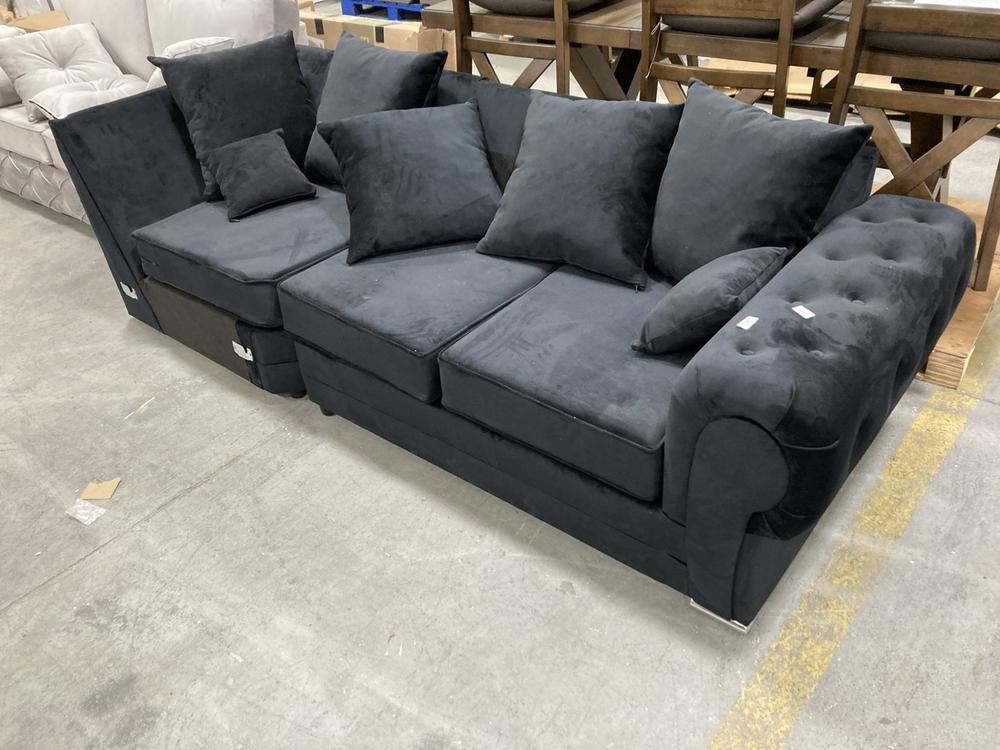 Lot 611  
            Chesterfield SR38 - Collection or Optional Delivery Available 

                
3 SEATER SOFA IN MIDNIGHT BLACK VELVET-LIKE FABRIC WITH MATCHING SOFA CUSHIONS
