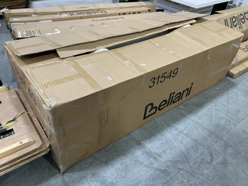 Lot 660  
            Chesterfield SR38 - Collection or Optional Delivery Available 

                
BELIANI LEIREN 3 SEATER SOFA IN CREAM / OFF WHITE WITH MATCHING SOFA BALL CUSHION...