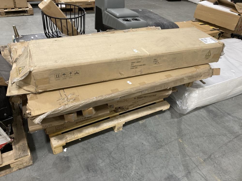 Lot 679  
            Chesterfield SR38 - Collection or Optional Delivery Available 

                
PALLET OF ASSORTED ITEMS TO INCLUDE CAMBERLEY KING SIZED BED IN DARK OAK *PARTS*