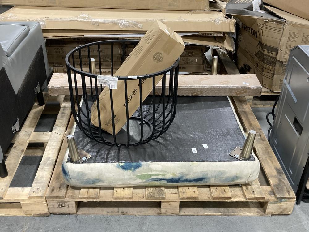 Lot 689  
            Chesterfield SR38 - Collection or Optional Delivery Available 

                
4 X ASSORTED ITEMS TO INCLUDE YES4ALL 24 INCH EPP FOAM ROLLER IN PURPLE SPECKLED ...