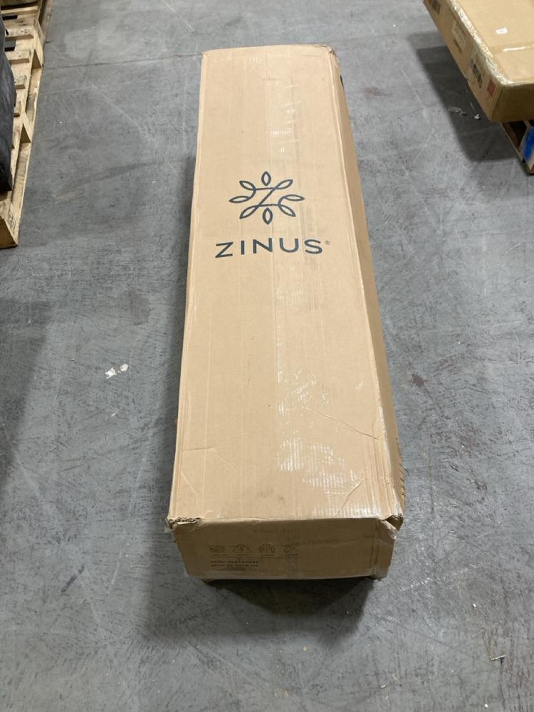 Lot 693  
            Chesterfield SR38 - Collection or Optional Delivery Available 

                
ZINUS HYBRID MEMORY FOAM KING SIZE MATTRESS - MODEL NO. AK-BTCM-10K (LOCATION: SR...