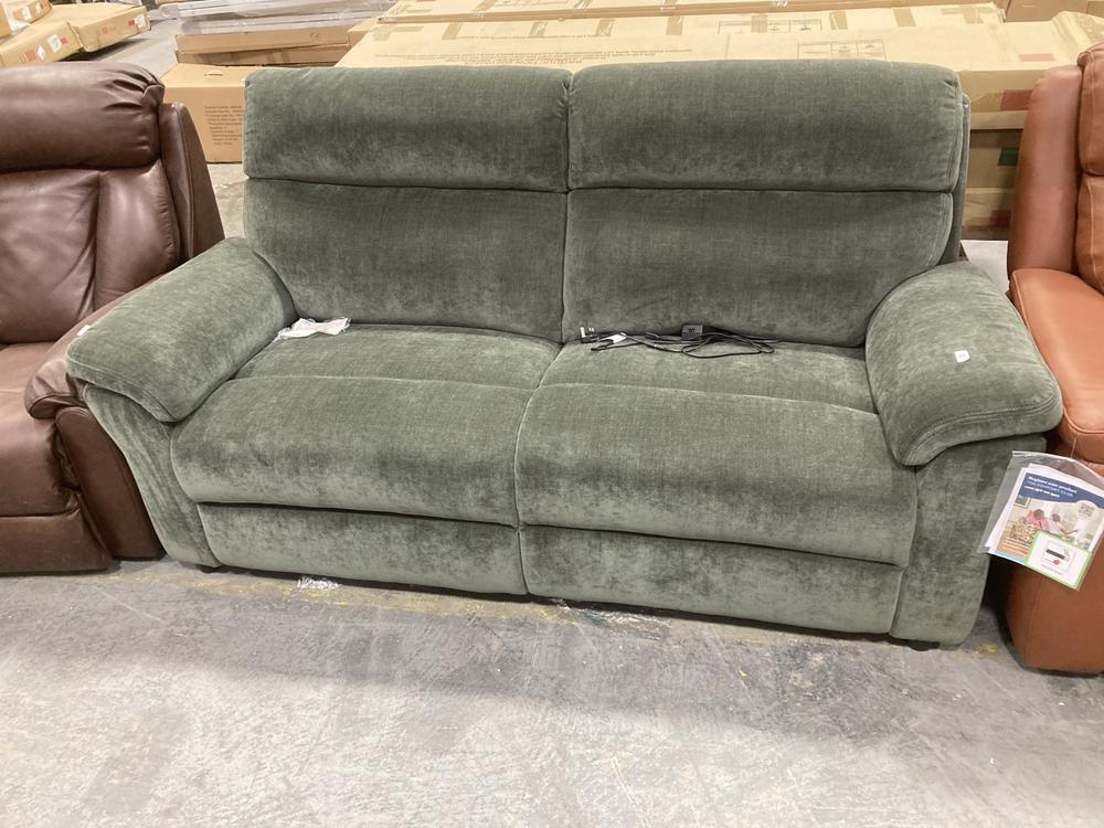 Lot 711  
            Chesterfield SR38 - Collection or Optional Delivery Available 

                
LA-Z-BOY 2.5 SEATER SOFA IN MUTED FOREST GREEN FABRIC (LOCATION: SR38 A5)