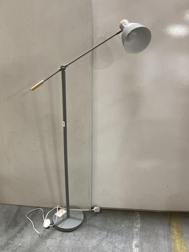 Lot 73  
            Chesterfield SR38 - Collection 

                
DFS ROUND BASE FLOOR LAMP IN GREY / NATURAL FINISH - ORIGINAL RRP £169 (COLLECTIO...