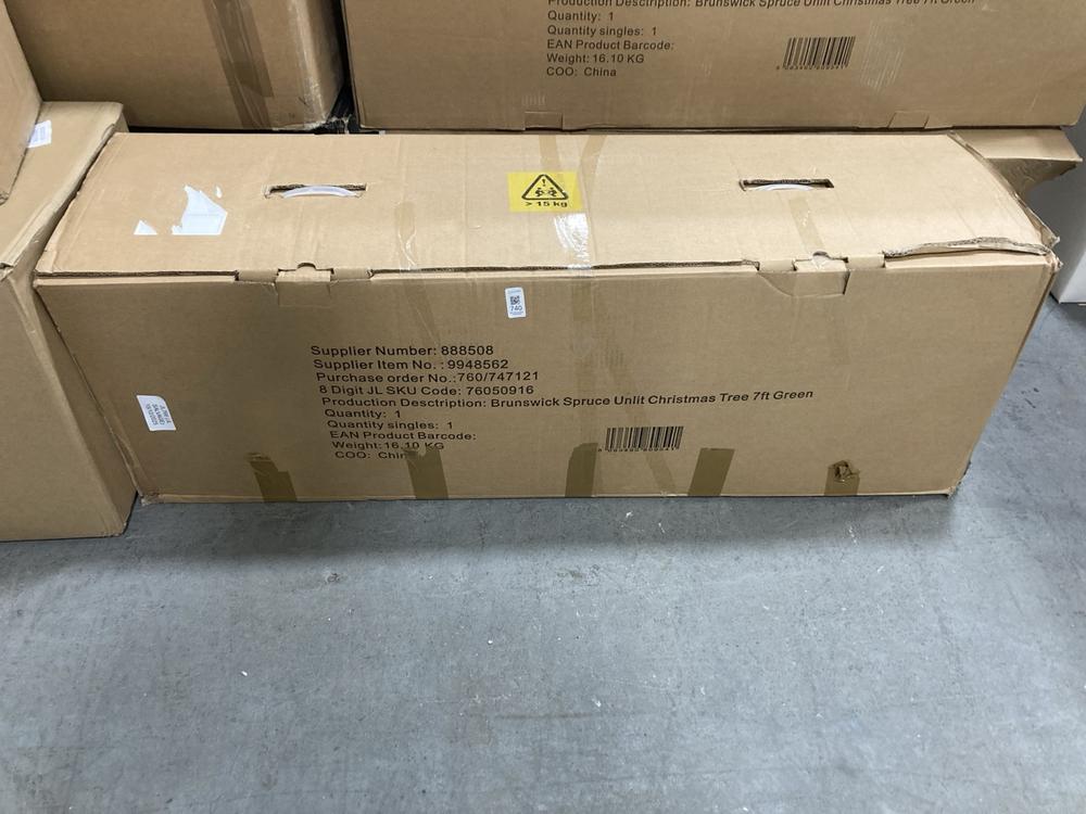 Lot 740  
            Chesterfield SR38 - Collection or Optional Delivery Available 

                
JOHN LEWIS BRUNSWICK SPRUCE UNLIT 7 FT CHRISTMAS TREE IN GREEN (LOCATION: SR38 A5)