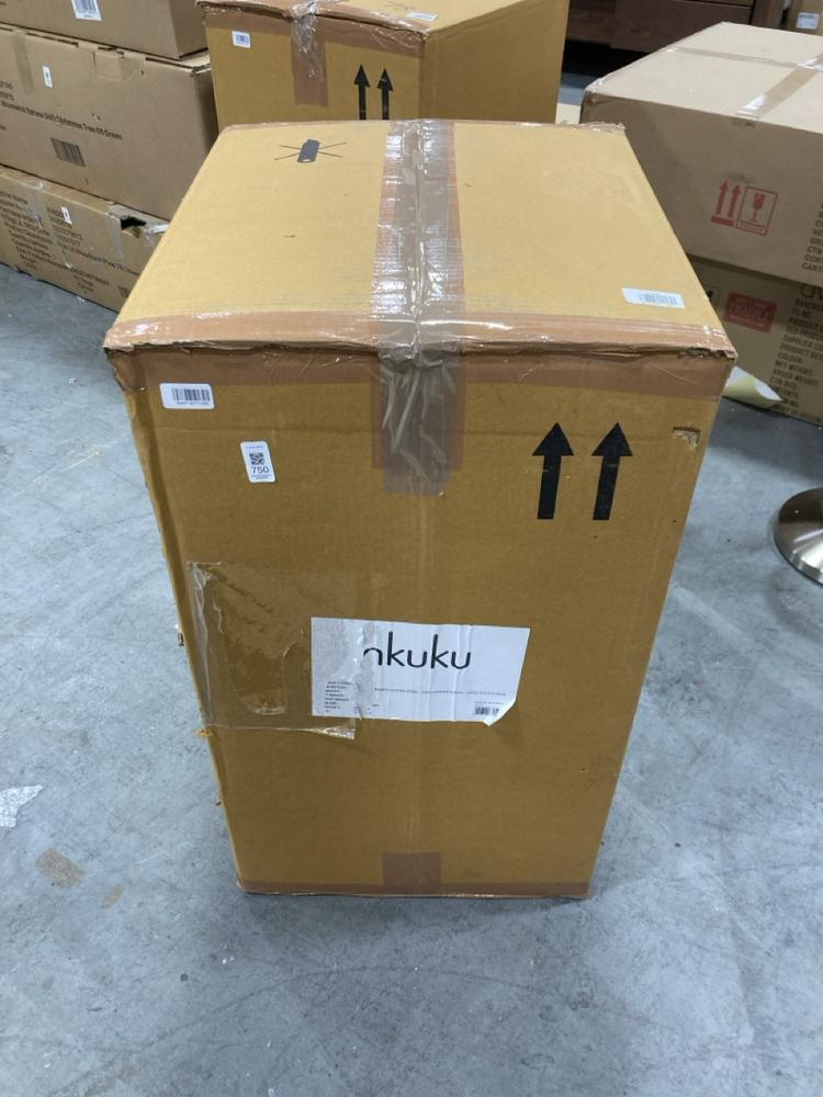 Lot 750  
            Chesterfield SR38 - Collection or Optional Delivery Available 

                
NKUKU NARWANA RIBBED LEATHER STOOL - AGED LEATHER & IRON - LARGE 75 X 51 X 40 CM ...