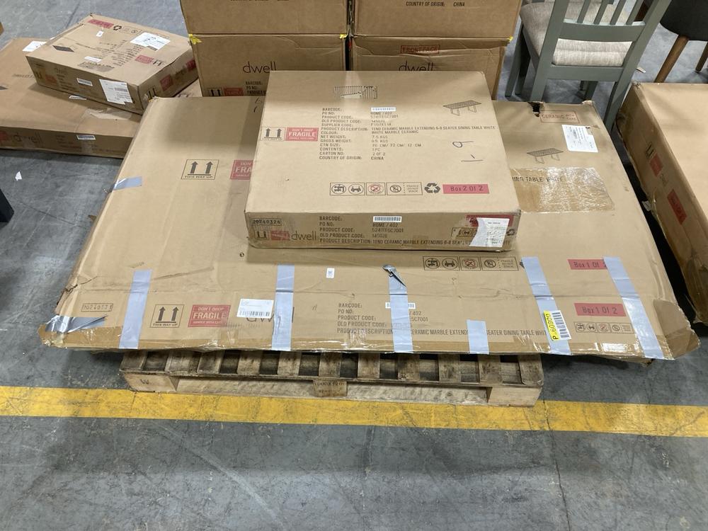 Lot 787  
            Chesterfield SR38 - Collection 

                
DFS CERAMIC MARBLE 6-8 SEATER EXTENDING DINING TABLE IN WHITE (COLLECTION ONLY) (...