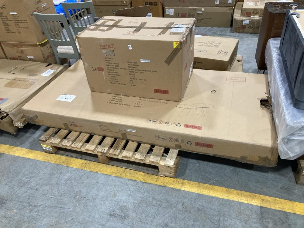 Lot 788  
            Chesterfield SR38 - Collection or Optional Delivery Available 

                
DFS EXTENSION DINING TABLE IN WHITE / GREY (LOCATION: SR38 A6)