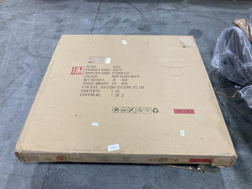 Lot 806  
            Chesterfield SR38 - Collection or Optional Delivery Available 

                
DFS HIGH GLOSS TABLE IN WHITE *BOX 1 OF 2 ONLY* (LOCATION: SR38 A7)