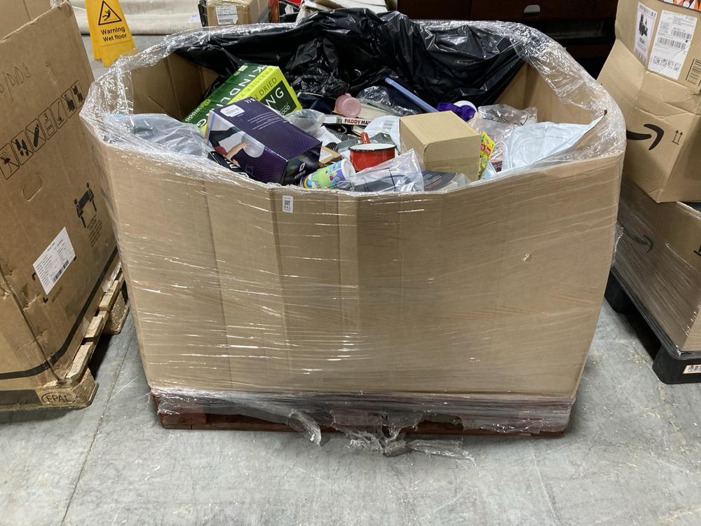 Lot 841  
            Chesterfield SR38 - Collection 

                
PALLET OF ASSORTED ITEMS TO INCLUDE KAYMAN 55CM EXERCISE BALL IN GREY (COLLECTION...