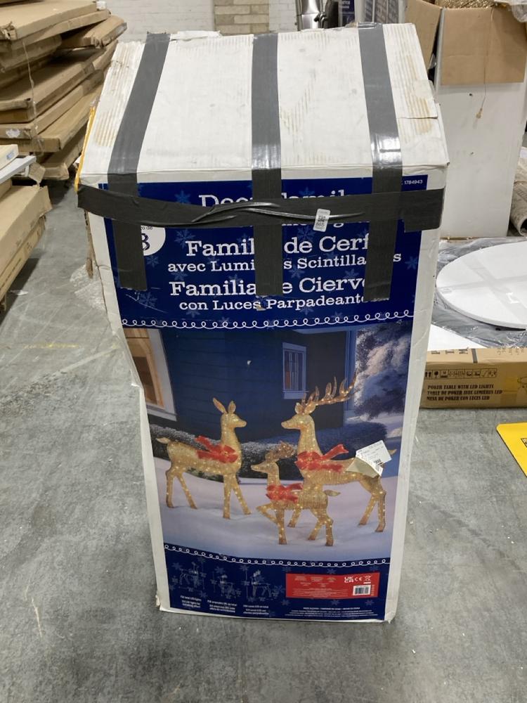 Lot 865  
            Chesterfield SR38 - Collection or Optional Delivery Available 

                
FAMILY OF 3 REINDEER GARDEN ORNAMENTS (LOCATION: SR38 A9)