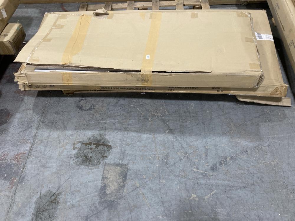 Lot 915  
            Chesterfield SR38 - Collection or Optional Delivery Available 

                
CAMBERLEY 2 DOOR MIRRORED SLIDING WARDROBE IN WHITE (LOCATION: SR38 A11) (QG6N9)