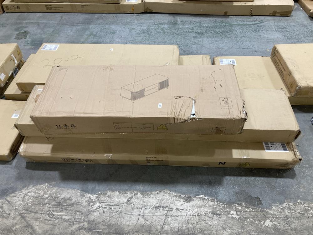 Lot 941  
            Chesterfield SR38 - Collection or Optional Delivery Available 

                
3 X ASSORTED ITEMS TO INCLUDE RIO 2 DOOR WARDROBE IN GREY - TOTAL ORIGINAL RRP £3...