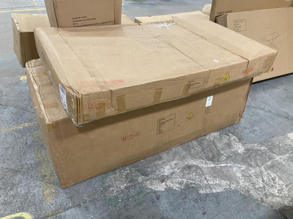 Lot 951  
            Chesterfield SR38 - Collection or Optional Delivery Available 

                
NEVADA 160 CM LONG DINING TABLE + CORNER SEAT AND BENCH DINING SET IN BLACK / CRE...