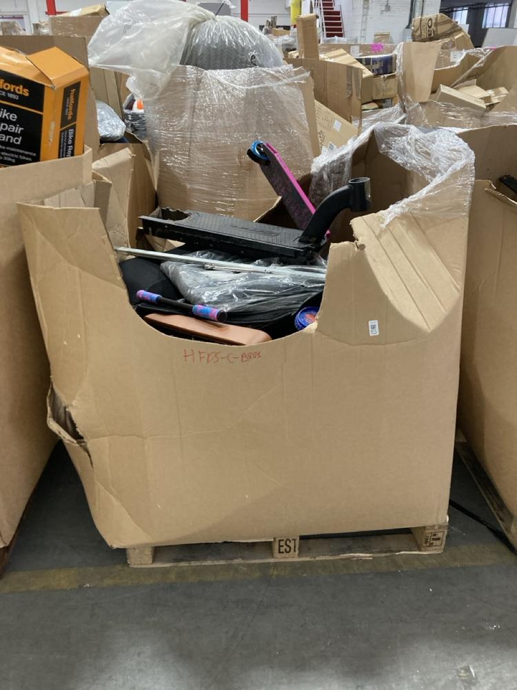 Lot 971  
            Chesterfield SR38 - Collection or Optional Delivery Available 

                
PALLET OF ASSORTED ITEMS TO INCLUDE JUNIOR SPIDERMAN BIKE (LOCATION: SR37)