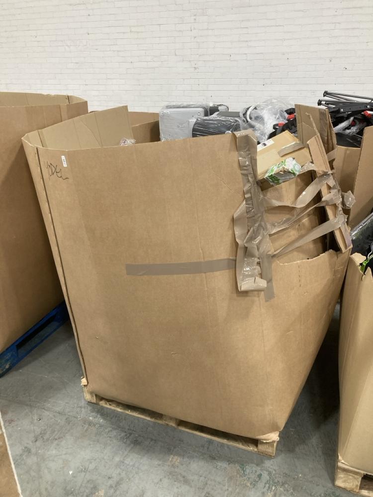 Lot 991  
            Chesterfield SR38 - Collection or Optional Delivery Available 

                
PALLET OF ASSORTED ITEMS TO INCLUDE SILENT NIGHT ANTI ALLERGY PILLOW (LOCATION: S...