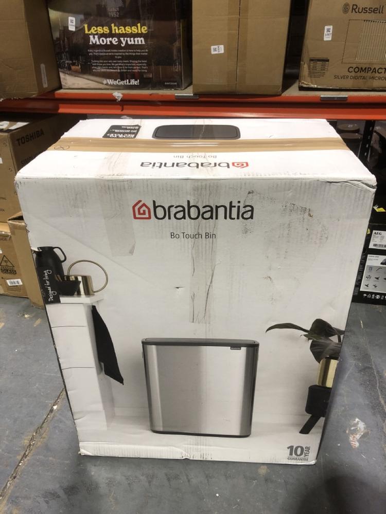 Lot 1016  
            Chesterfield SR45 - Parcel Delivery Only 

                
BRABANTIA BO TOUCH BIN BRILLIANT STEEL 60L (LOCATION: D8)