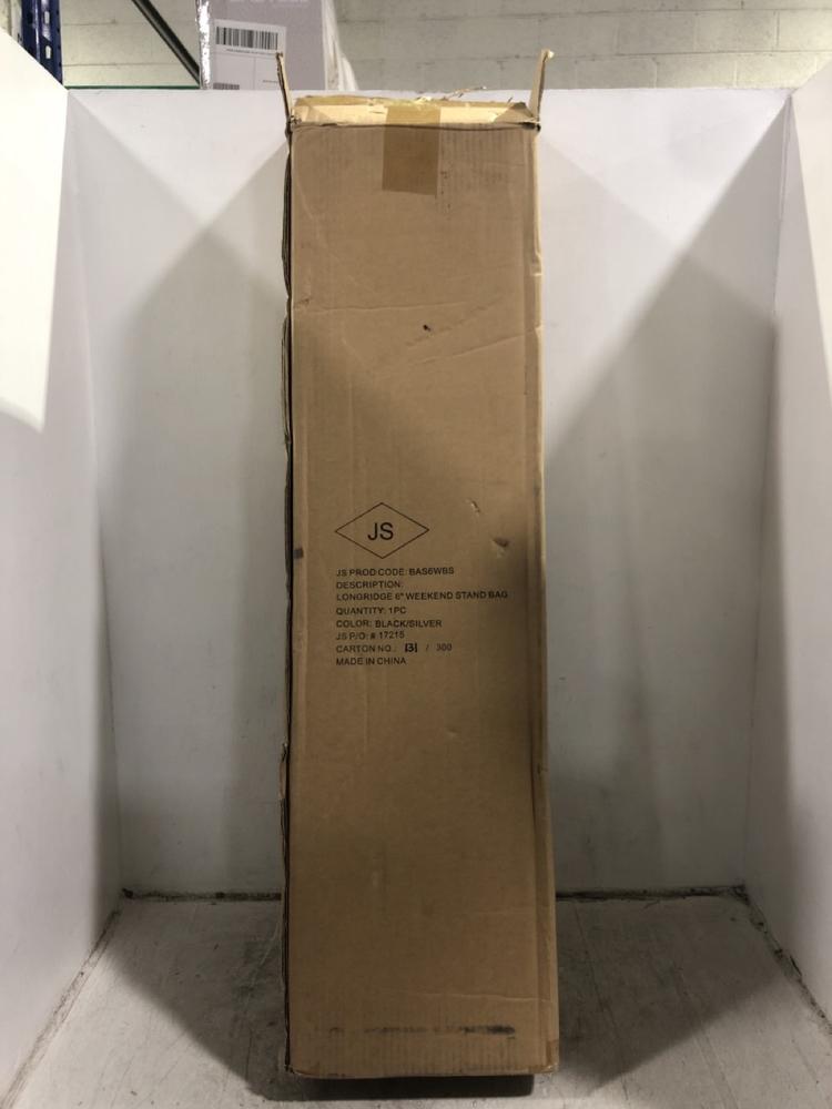 Lot 1026  
            Chesterfield SR45 - Parcel Delivery Only 

                
LONGRIDGE 6" WEEKEND STAND BAG BAS6WBS (LOCATION: D9)