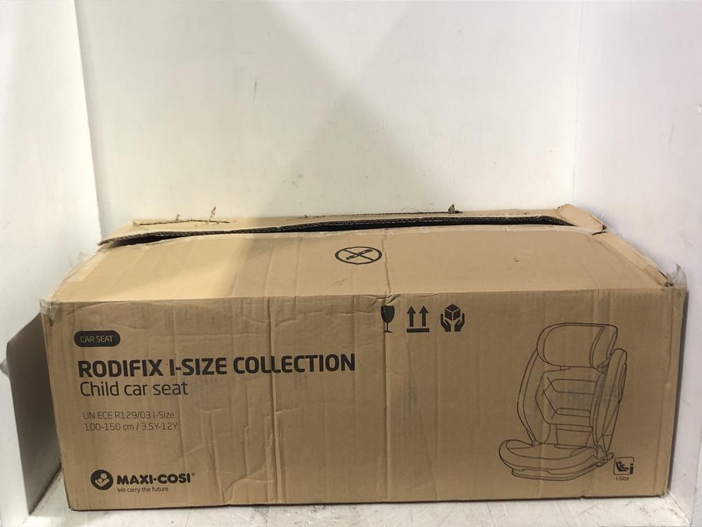 Lot 1099  
            Chesterfield SR45 - Parcel Delivery Only 

                
MAXI.COSI RODIFIX I-SIZE COLLECTION CAR SEAT (LOCATION: C2)