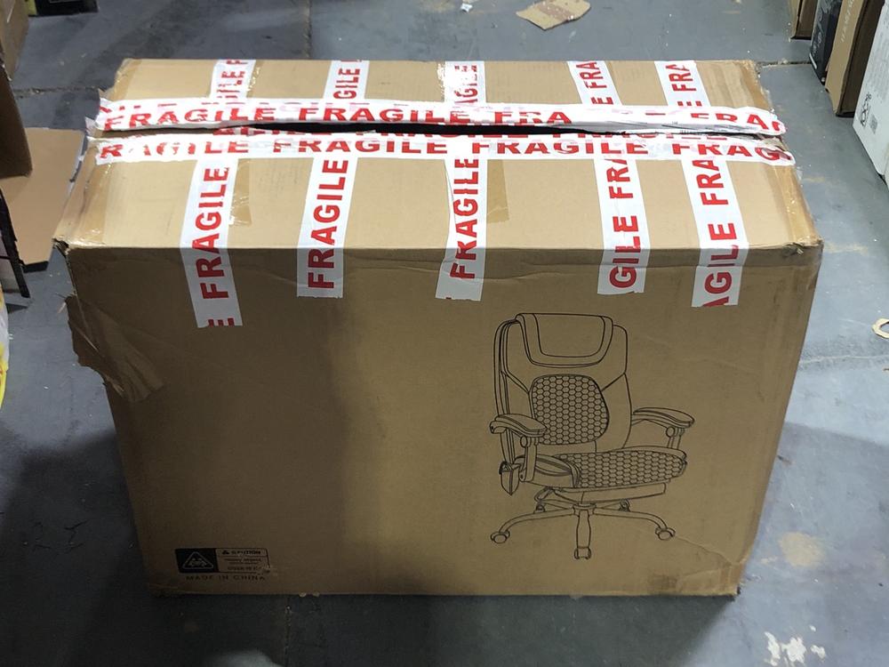Lot 1103  
            Chesterfield SR45 - Parcel Delivery Only 

                
OFFICE CHAIR P-CZY-06-250611 (LOCATION: C2)