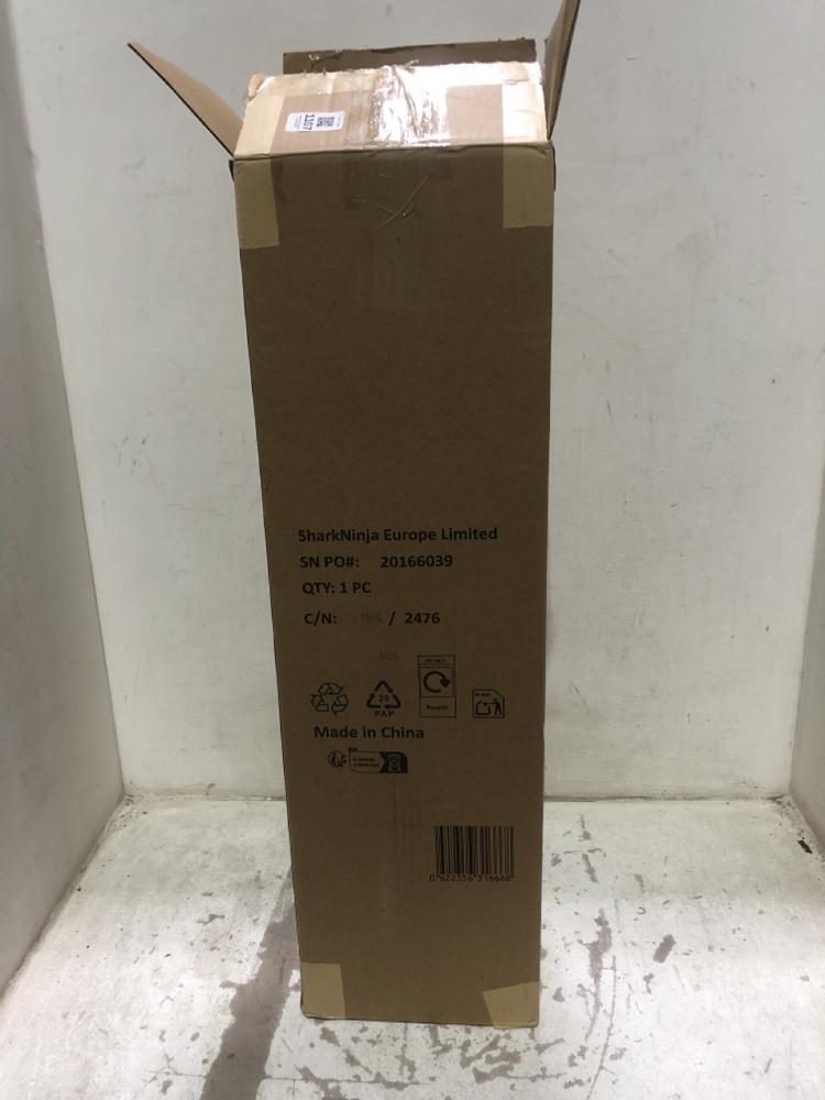 Lot 1107  
            Chesterfield SR45 - Parcel Delivery Only 

                
SHARK STEAMSPOT STEAM CLEANER S2001UK (LOCATION: C3)