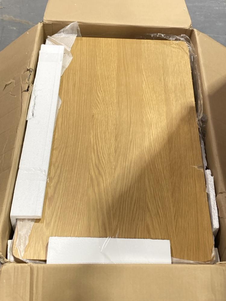 Lot 1182  
            Chesterfield SR45 - Parcel Delivery Only 

                
ASHWIN LARGE COFFEE TABLE (LOCATION: C6)